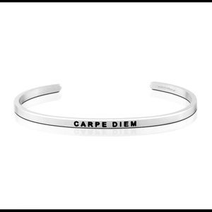 MantraBand “Carpe Diem” Silver adjustable bracelet, Unisex